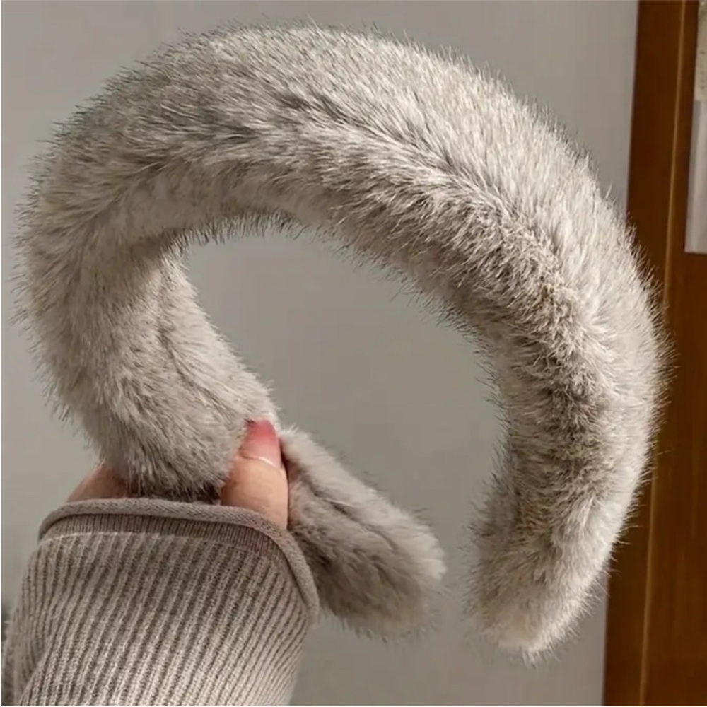NEW Faux Fur Headband